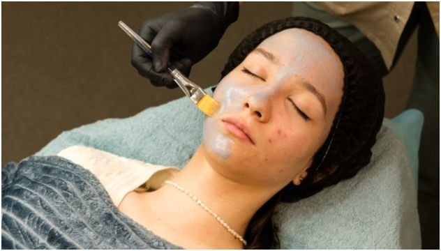 Professional Guidance and Acne Treatment